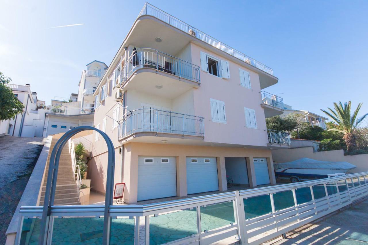 Luxury Apartment L&A Trogir Exteriér fotografie